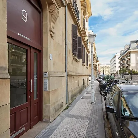 Апартаменты Eiffel - The Collection