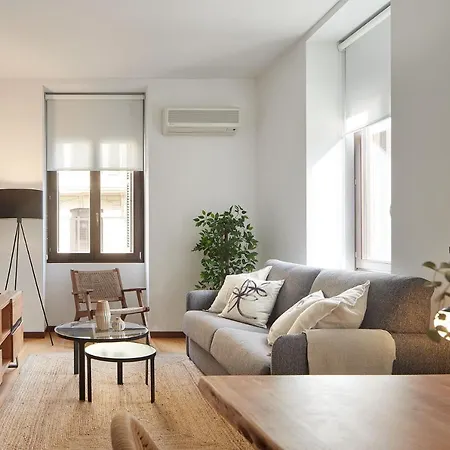 Апартаменты Eiffel - The Collection Сан-Себастьян